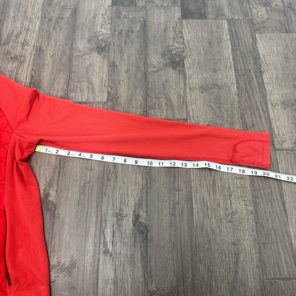Athleta Insulated Flurry PrimaLoft Jacket Red Size S #383707 T0403 light weight - Picture 9 of 14